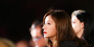 爆料赵薇割韭菜的人视频,揭秘视频揭露惊人内幕  第1张